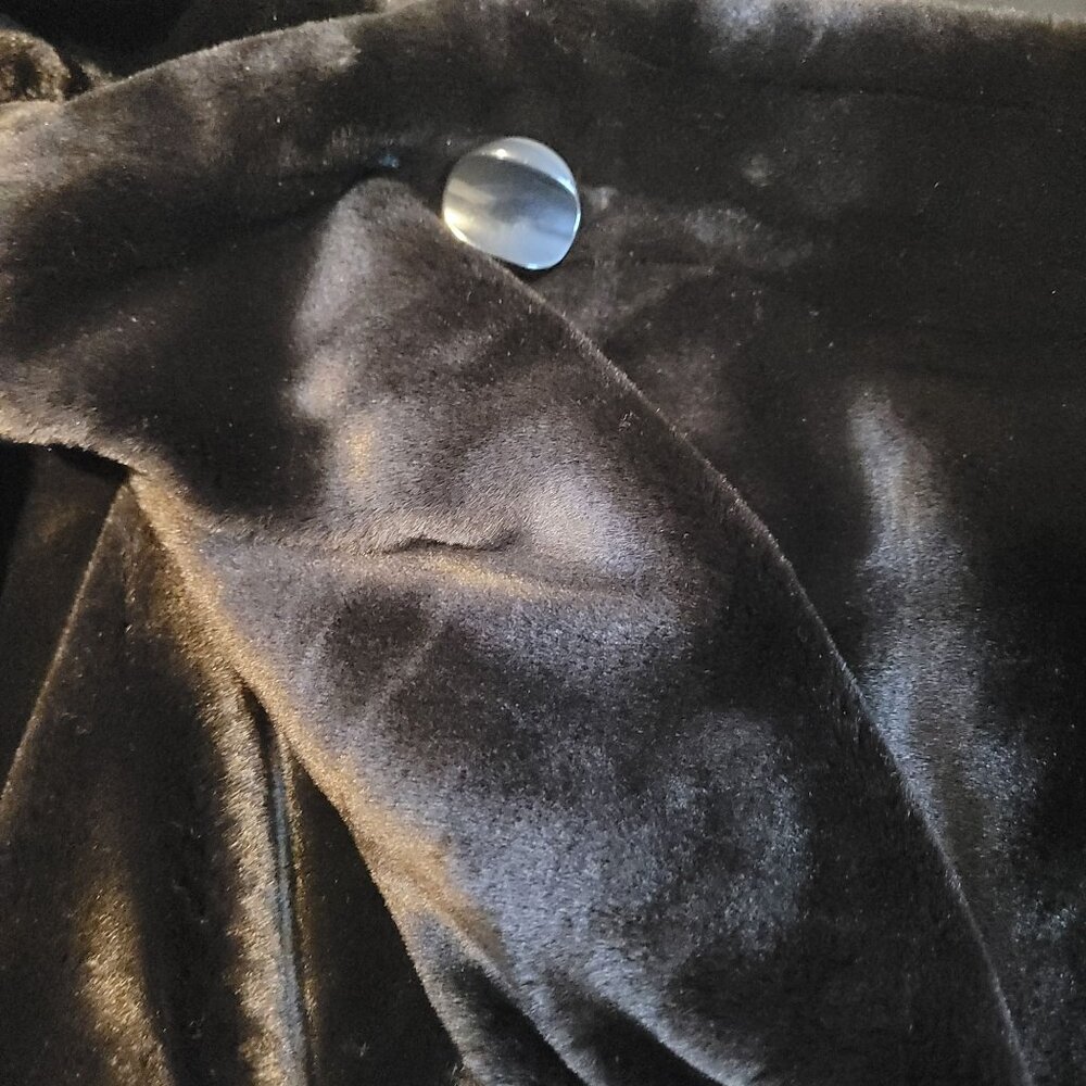 Gallery Womens Coat With Black Faux Fur Lining & Trim - Picture 10 of 11